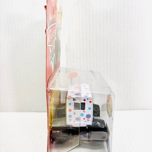 Disney Pixar Cars Toon Deluxe I-Screamer #25 Monster Truck Mater Series - Picture 2 of 6